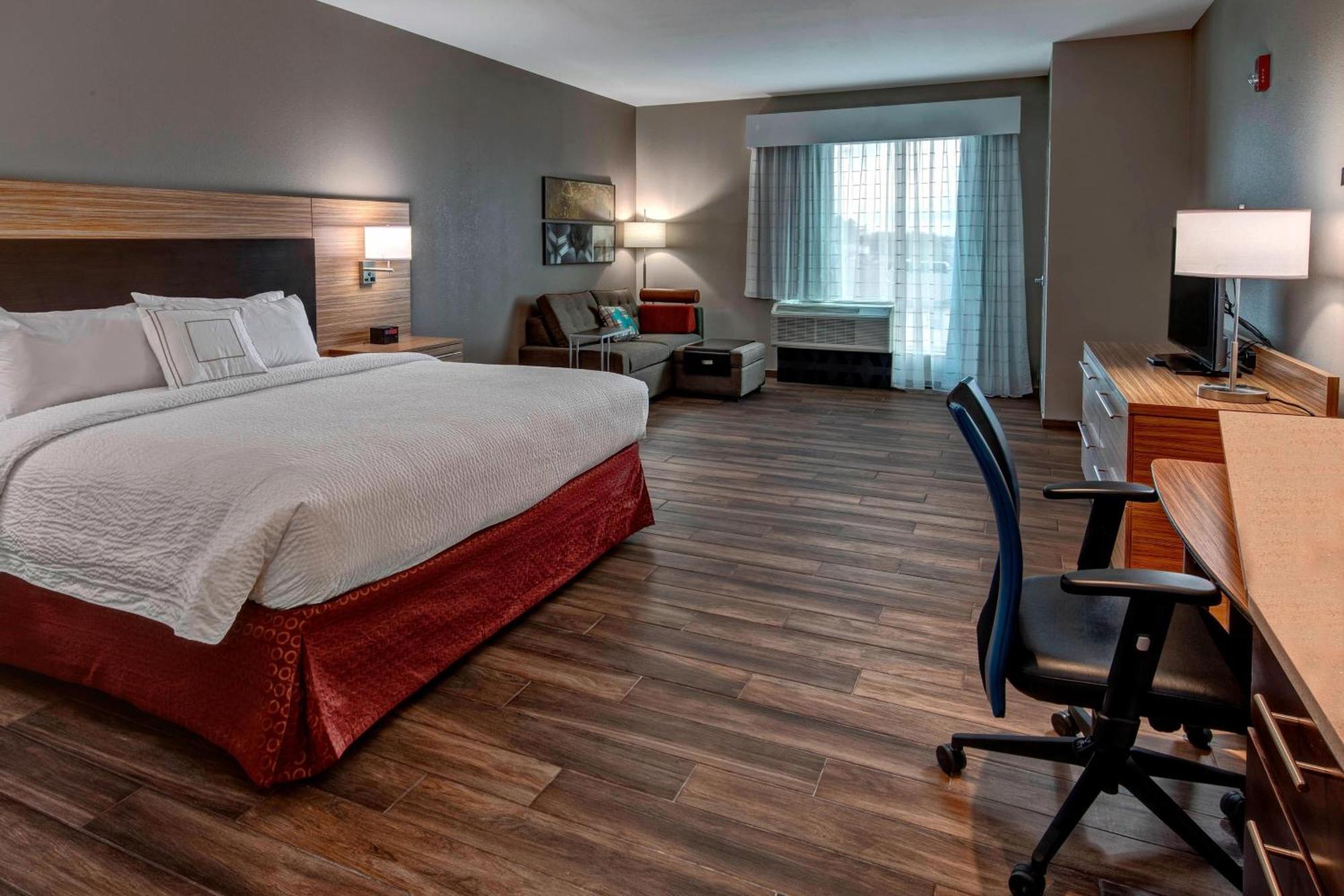Towneplace Suites By Marriott Хот Спрингс Екстериор снимка